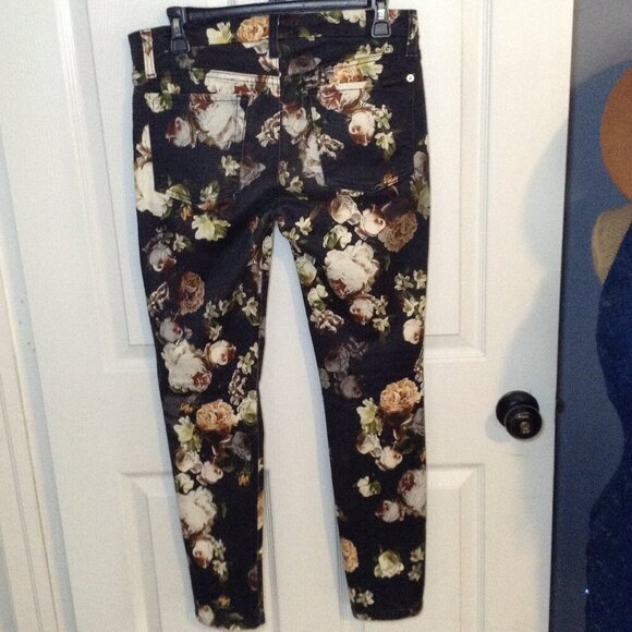 7 for All Mankind, "28", Floral, "RARE" pattern, Skinny, Y2K, Girlhoodcore, Chic - Picture 4 of 7